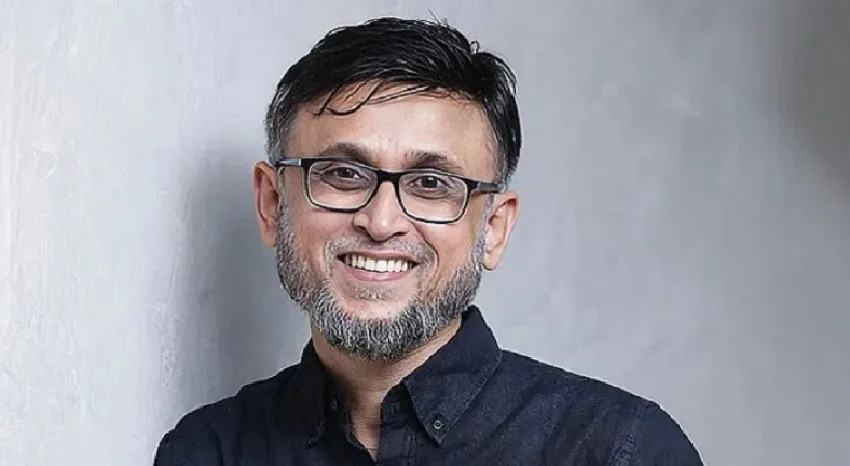 Farooki’s strong message after motifs burned at Charukala