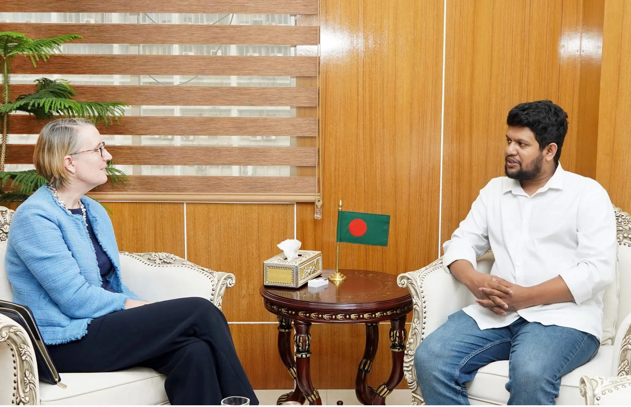 British envoy meets Information Adviser