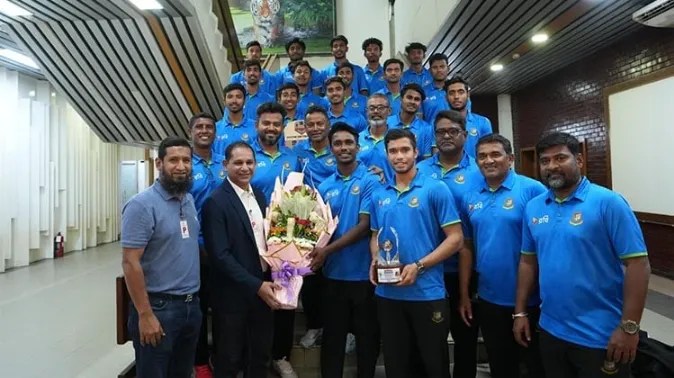 Victorious Bangladesh U19 return home