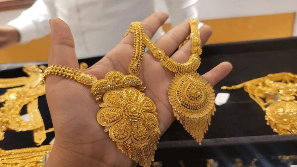Gold prices jump again: What is new price per bhori?