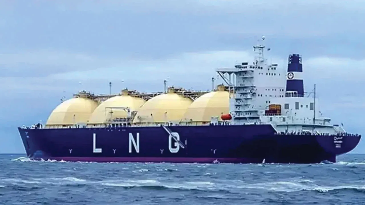 Government Approves Procurement of Two LNG Cargoes Worth Over Tk 1,850 Crore
