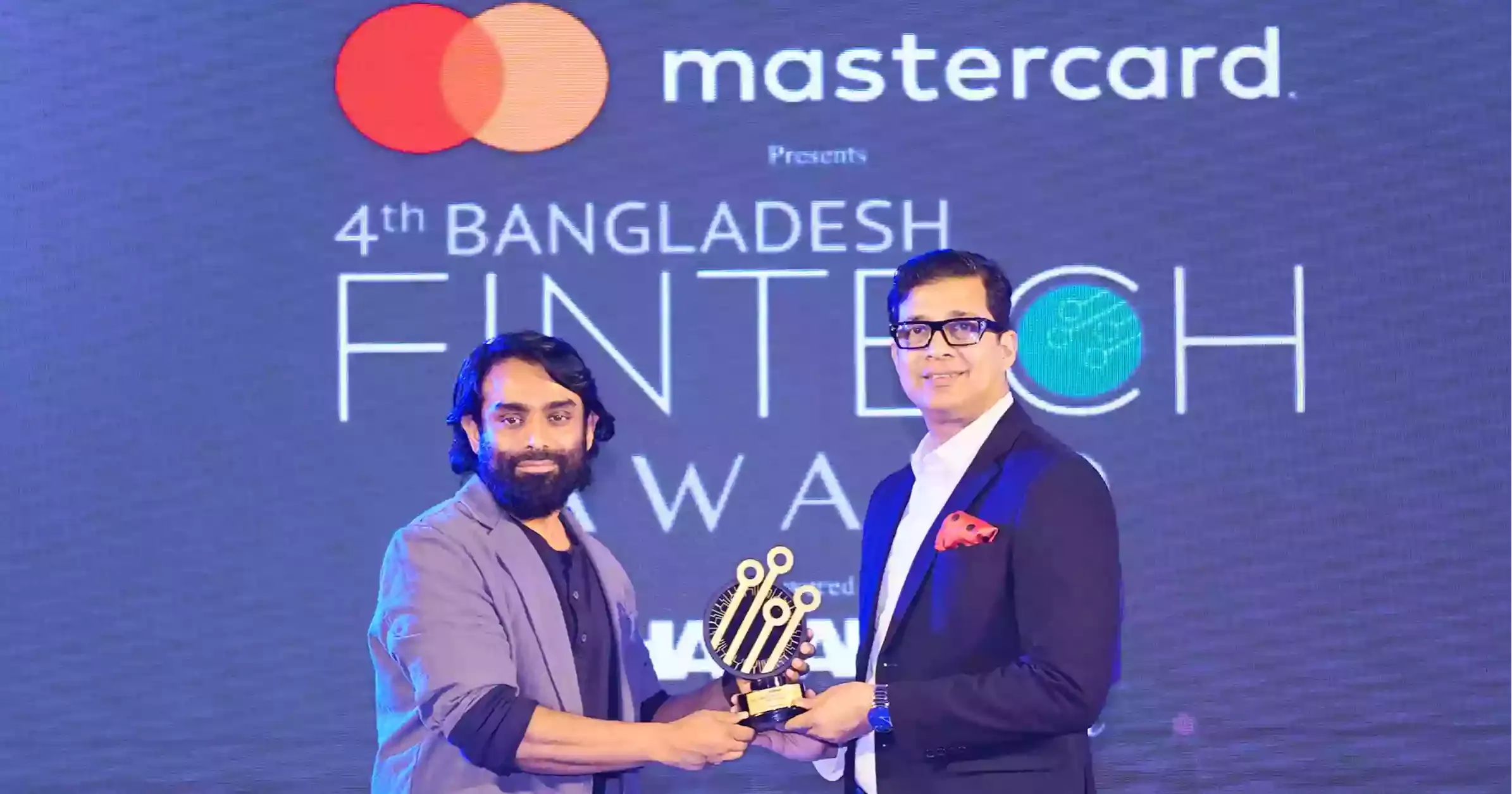 bKash wins ‘Fintech Innovation of the Year’ at Bangladesh Fintech Award